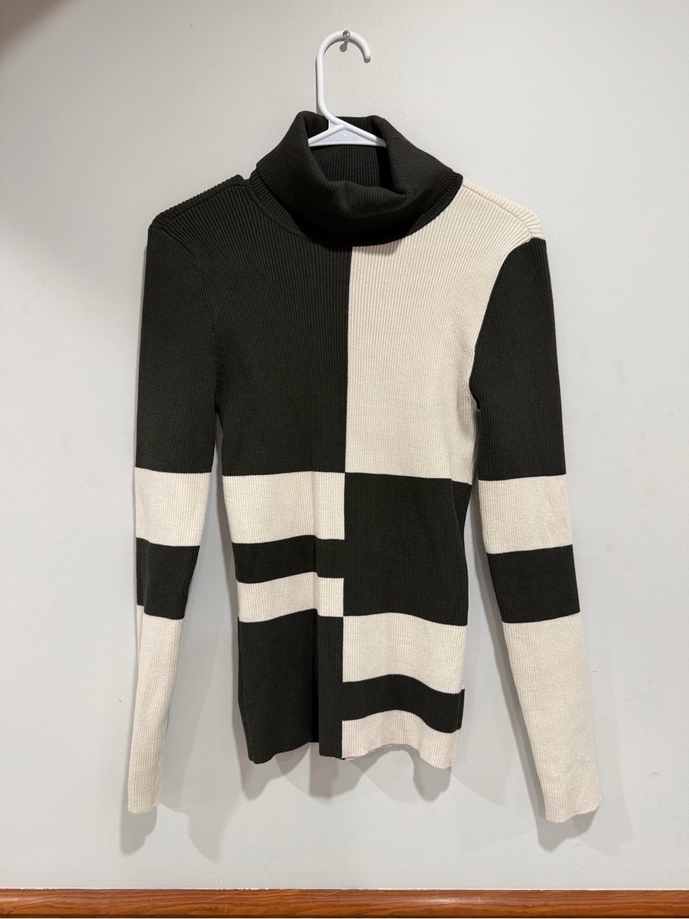 Dark Green/Grey and Cream Colorblock Turtleneck Sweater